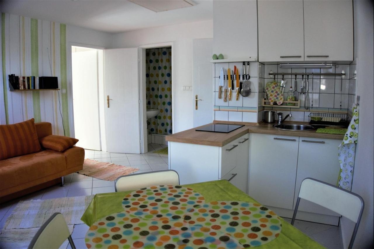Nefelejcs Apartmanhaz Gyenesdiás Dış mekan fotoğraf