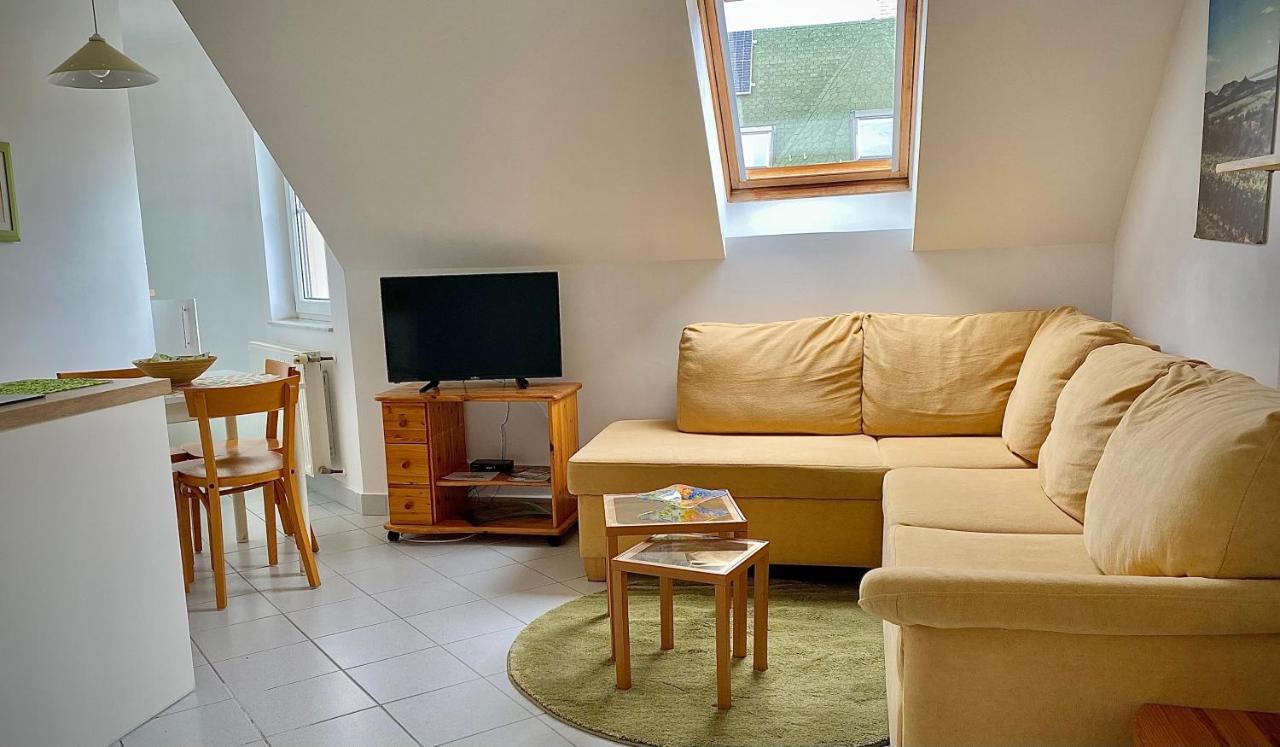 Nefelejcs Apartmanhaz Gyenesdiás Dış mekan fotoğraf