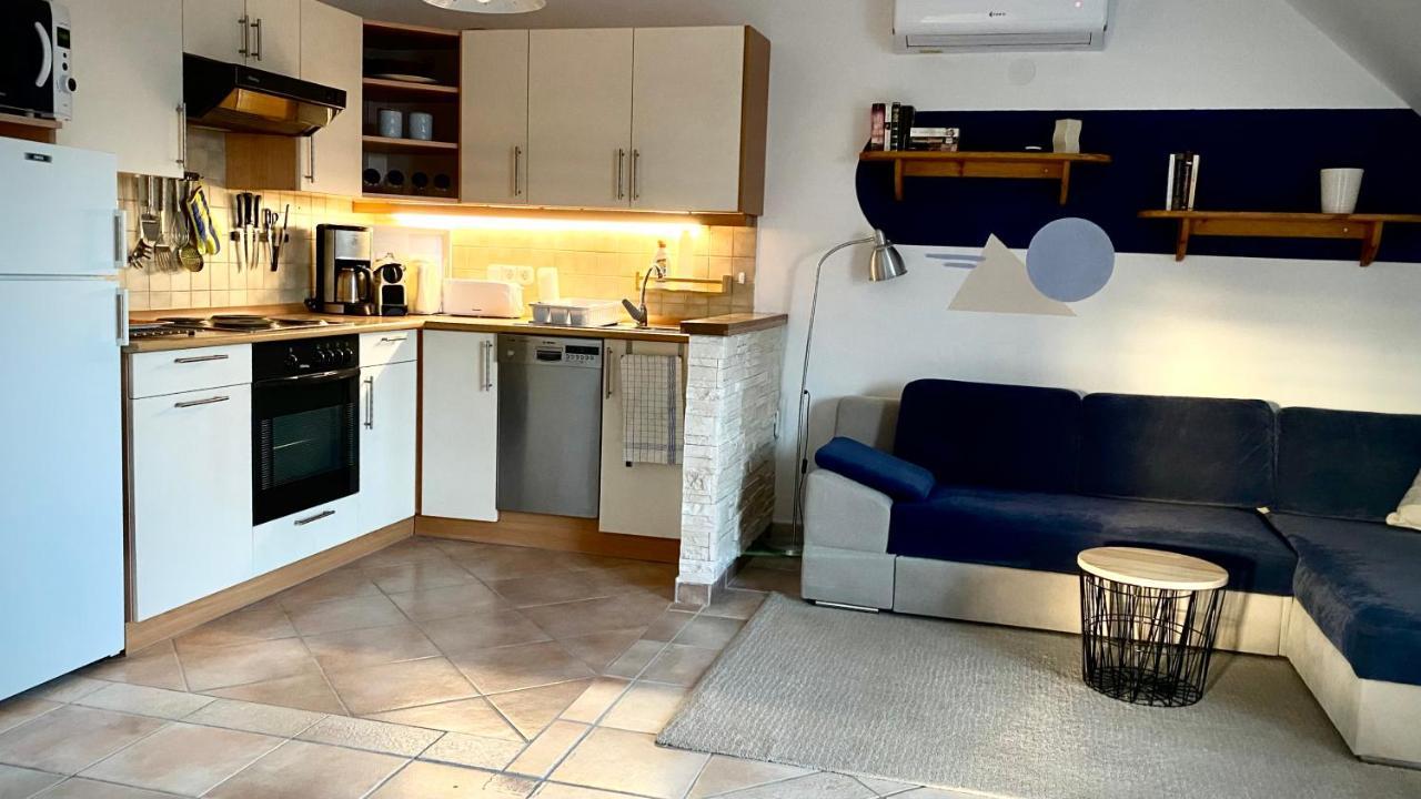 Nefelejcs Apartmanhaz Gyenesdiás Dış mekan fotoğraf