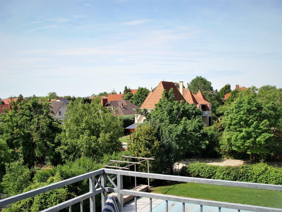 Nefelejcs Apartmanhaz Gyenesdiás Oda fotoğraf